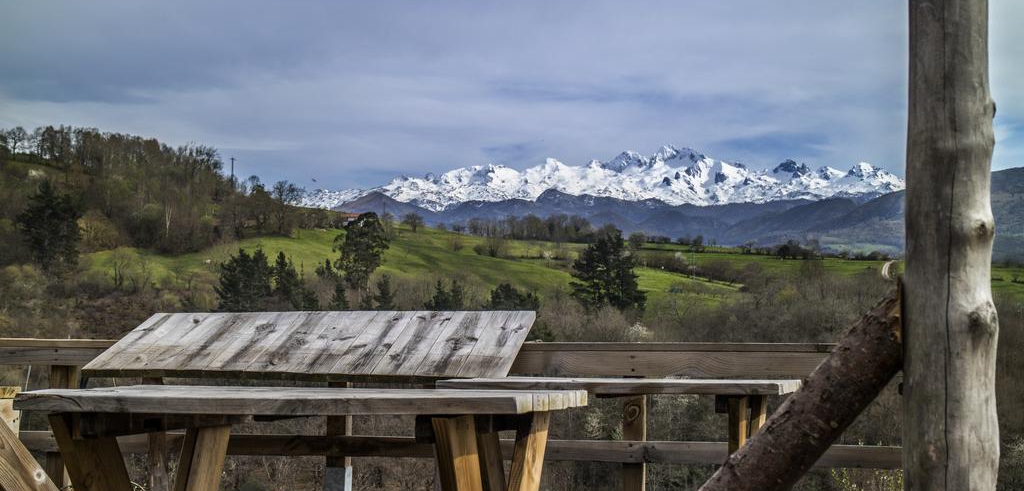 Hotel Cangas de Onis, Hotel Covadonga, Hotel Picos de Europa,  Alojamieno Cangas de Onis, Alojamiento  covadonga, camping Picos de Europa , los lagos de covadonga