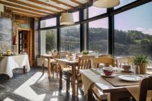 Hotel Cangas de Onis, Hotel Covadonga, Hotel Picos de Europa,  Alojamieno Cangas de Onis, Alojamiento  covadonga, camping Picos de Europa , los lagos de covadonga